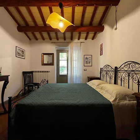 La Casa Nel Bosco Oda ve Kahvaltı 4*