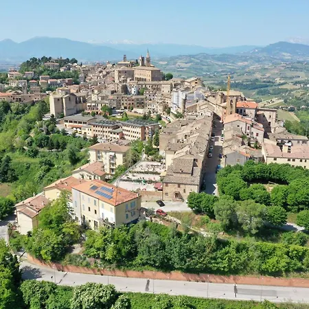 La Casa Nel Bosco 리파트란소네